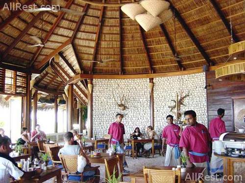 Kuredu Island Resort 11